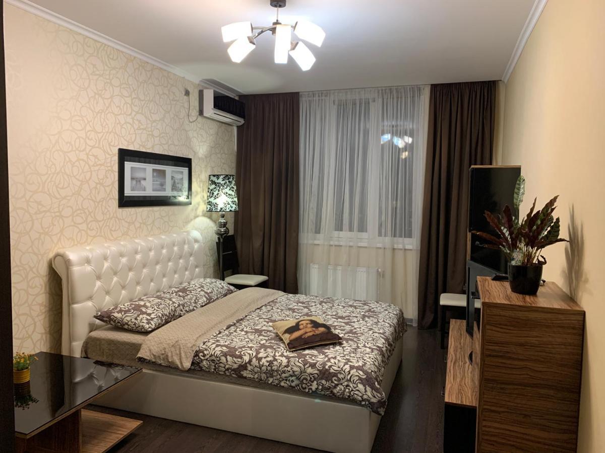 1-Ком Квартира На 18 Этаже Позняки Ул. Урловская 23-А Kijów Zewnętrze zdjęcie